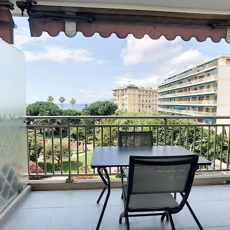 Apartment Sea View *