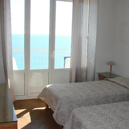 Apartment Sea View